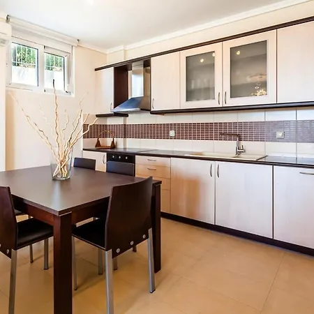 Aigli Fully Equipped Getaway - Seaview Lux Retreat Tatil Evi Kalamata