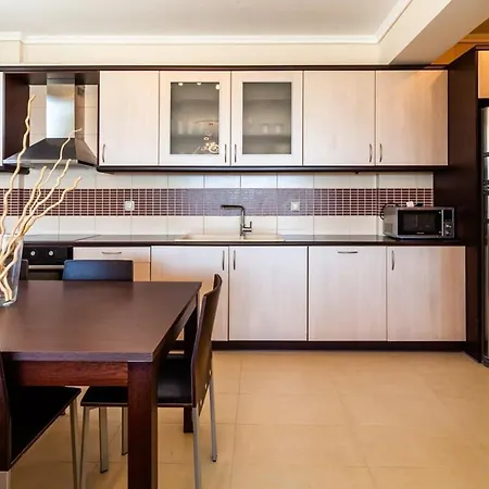 Aigli Fully Equipped Getaway - Seaview Lux Retreat Kalamata