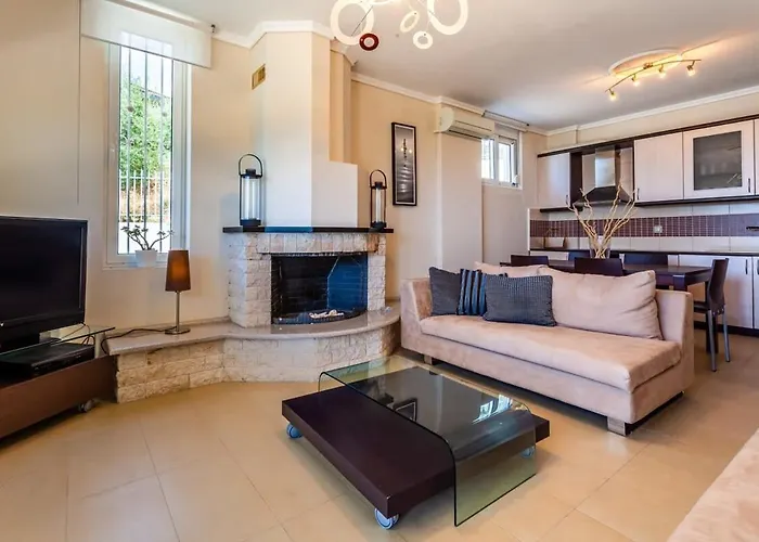 Aigli Fully Equipped Getaway - Seaview Lux Retreat * Kalamata